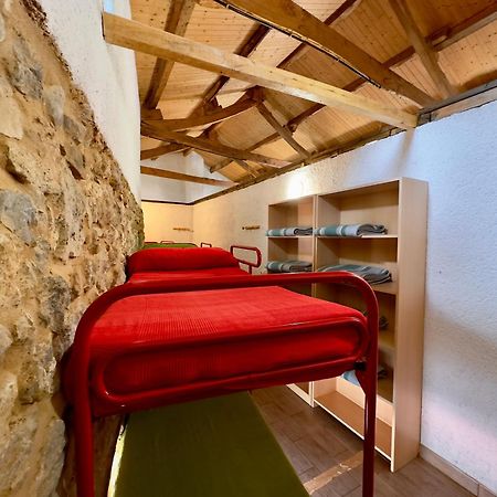 Albergue Valle De Arbas Cubillas de Arbas Eksteriør bilde
