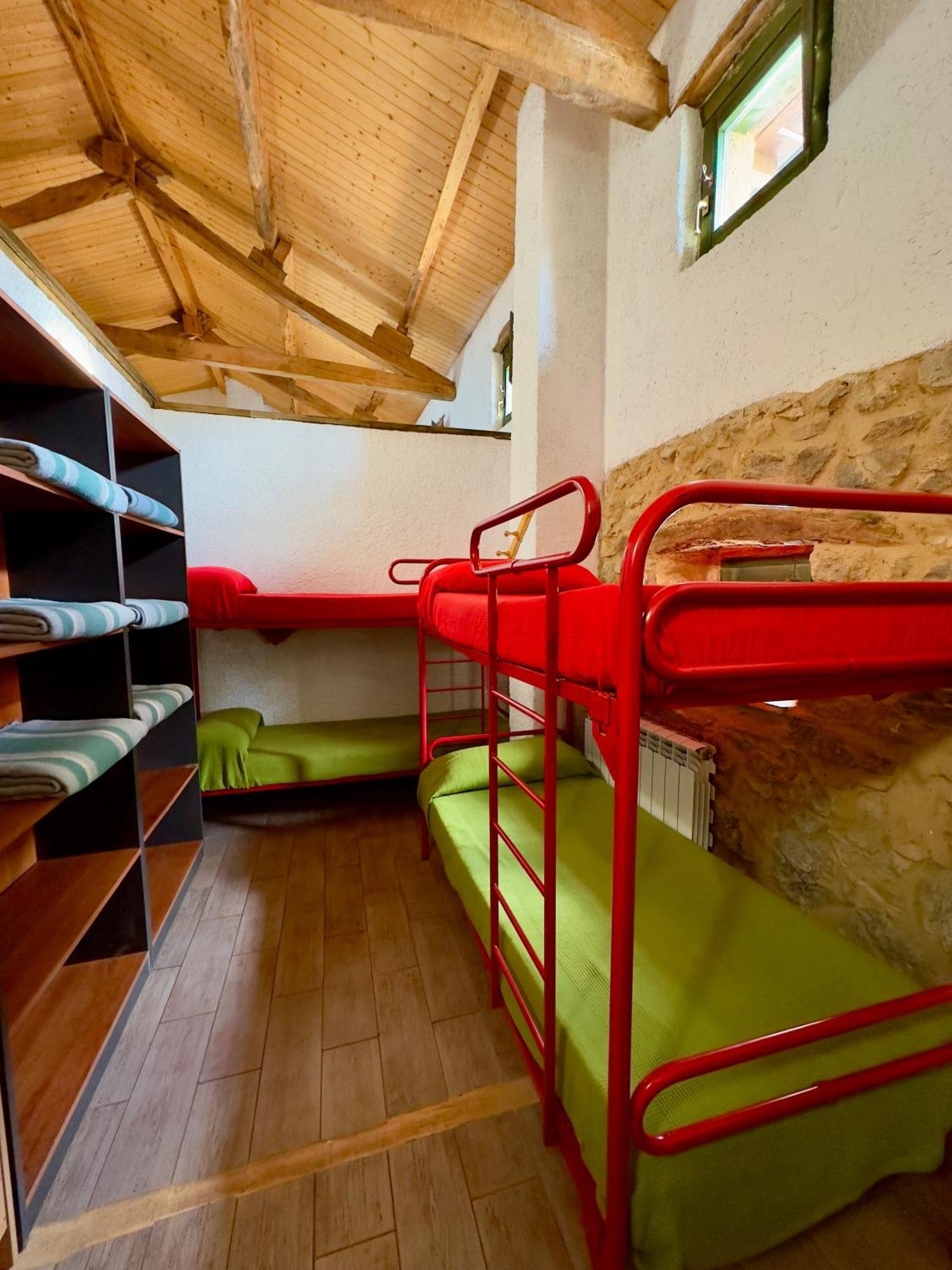 Albergue Valle De Arbas Cubillas de Arbas Eksteriør bilde