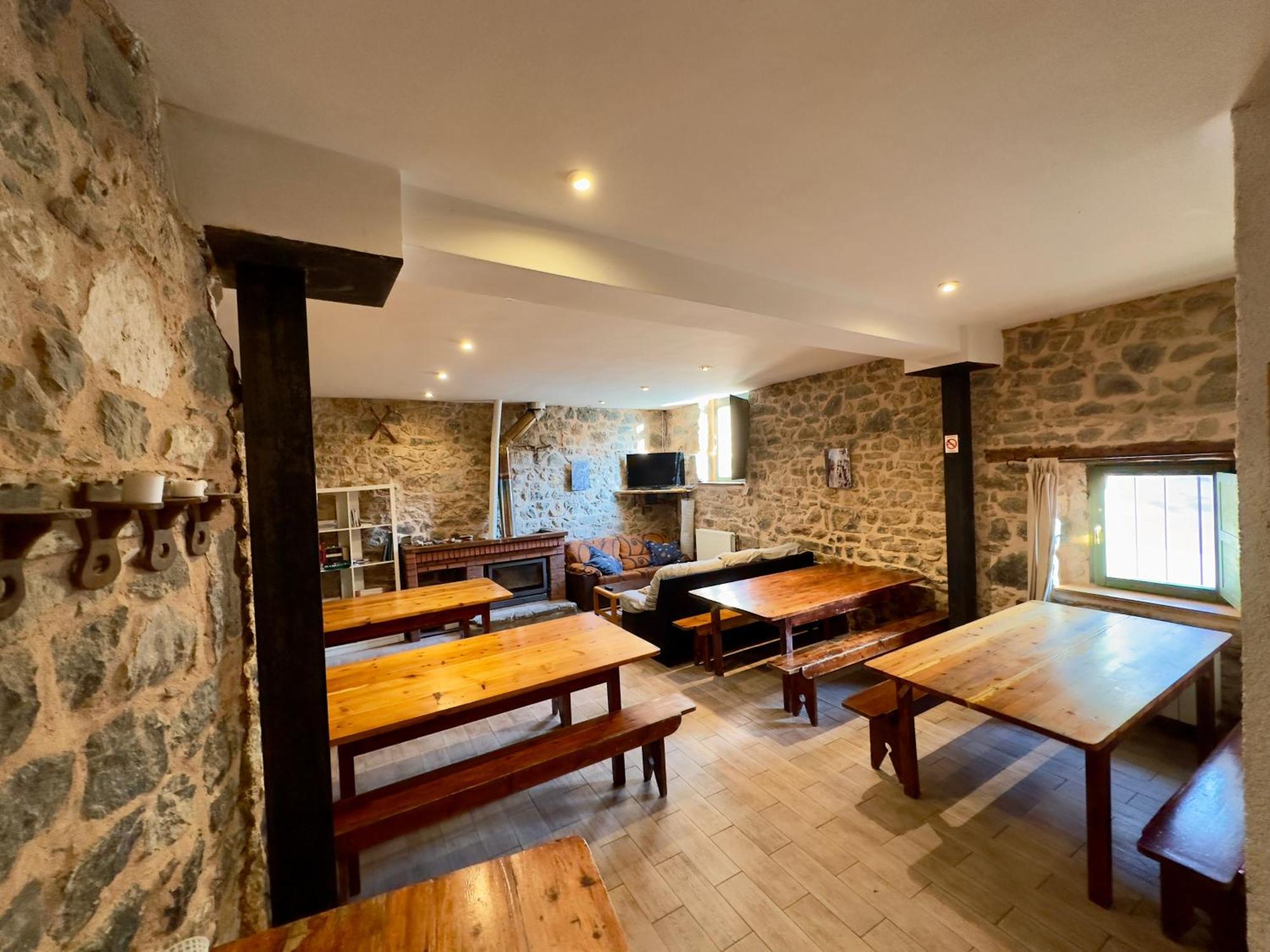 Albergue Valle De Arbas Cubillas de Arbas Eksteriør bilde