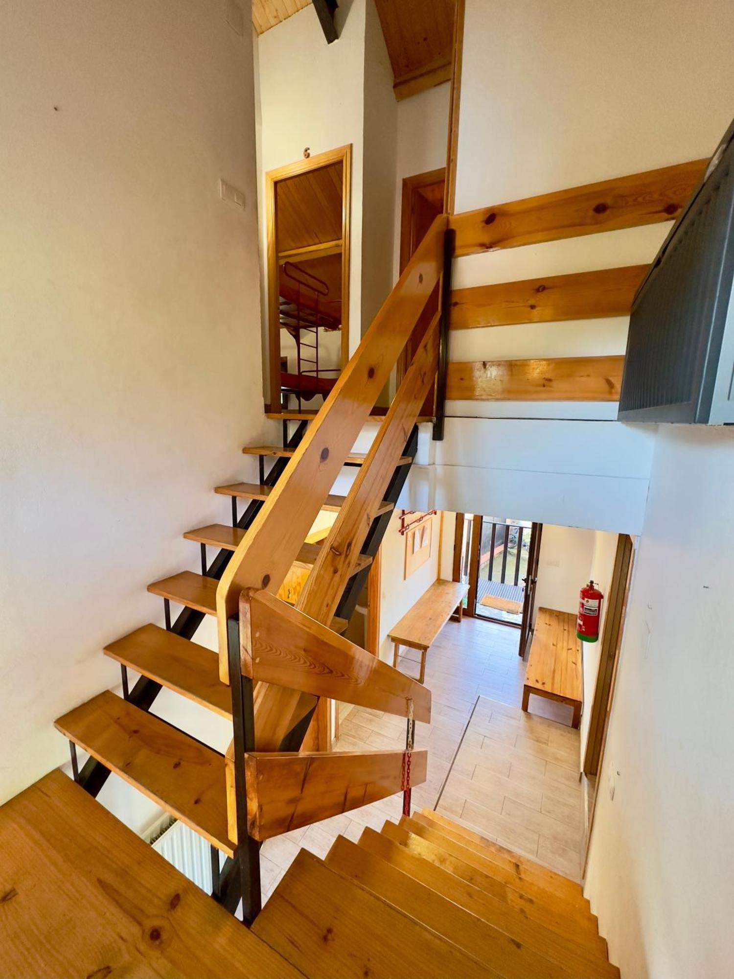 Albergue Valle De Arbas Cubillas de Arbas Eksteriør bilde