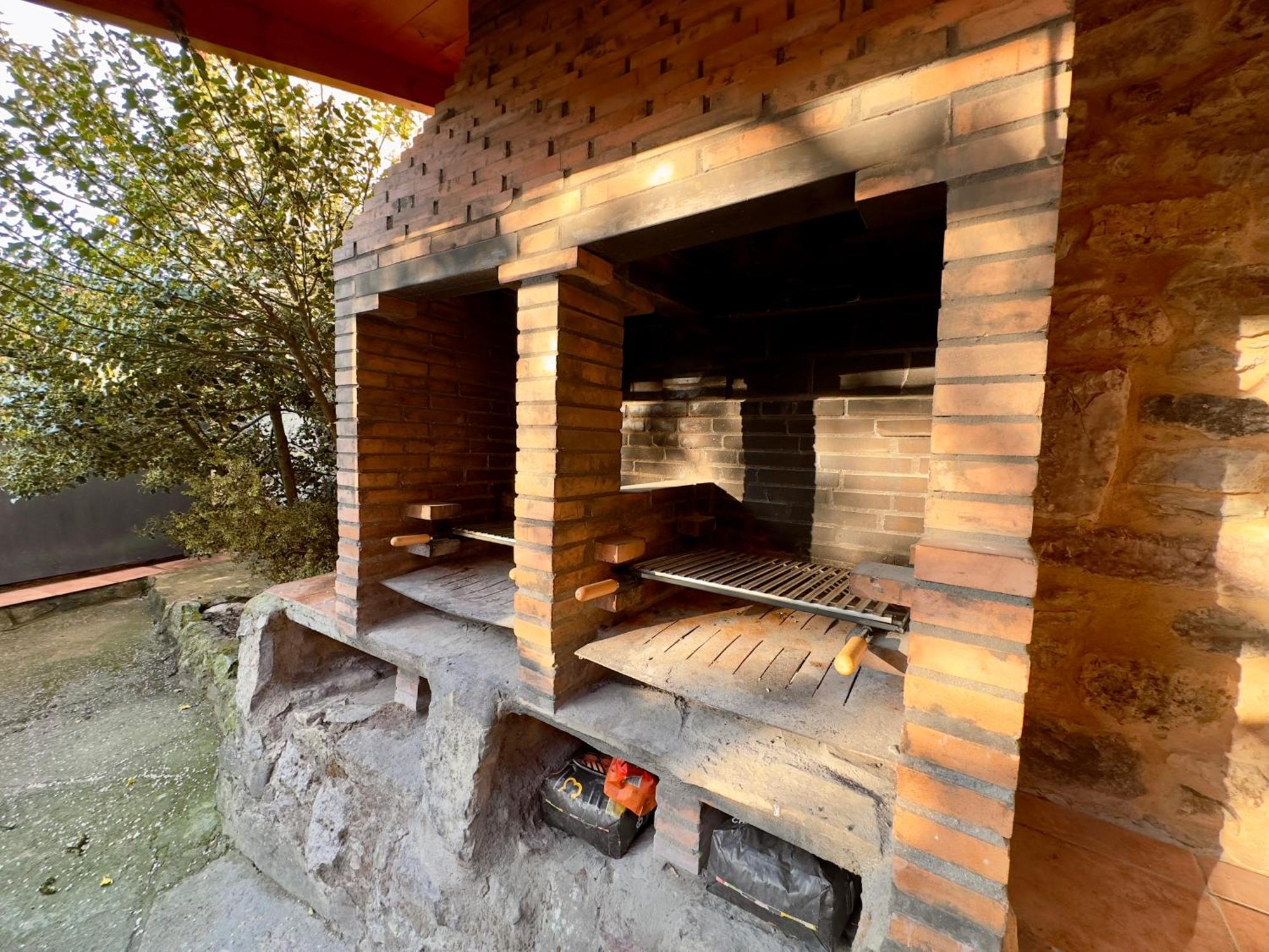 Albergue Valle De Arbas Cubillas de Arbas Eksteriør bilde